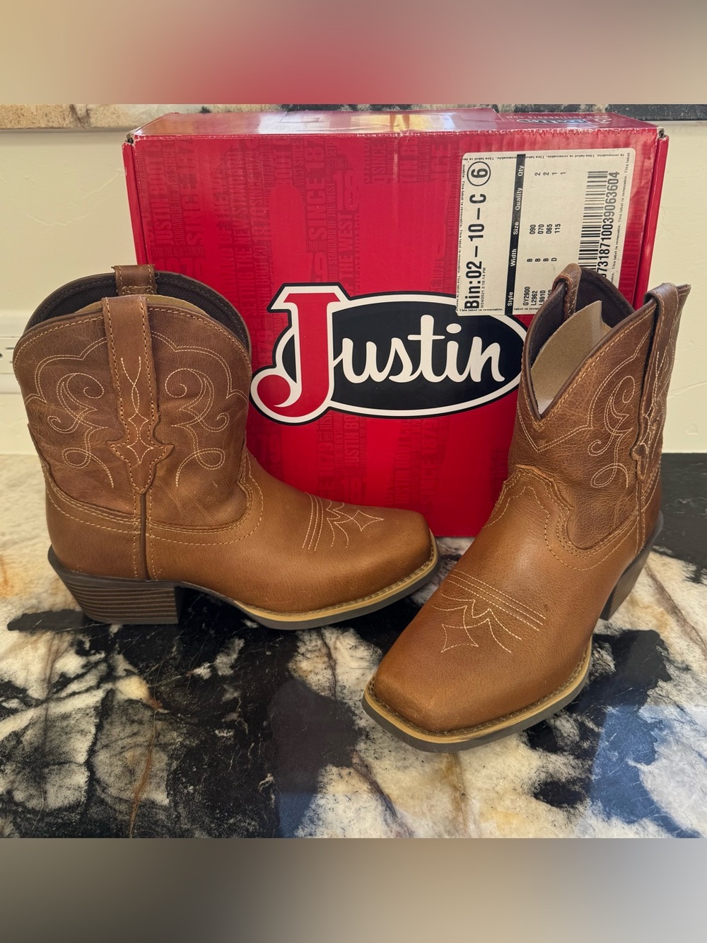 Justin Boots Tan Leather Western 7” Shaft Boots for Women